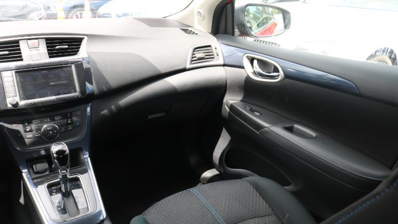 Nissan Sentra SR CVT 2019