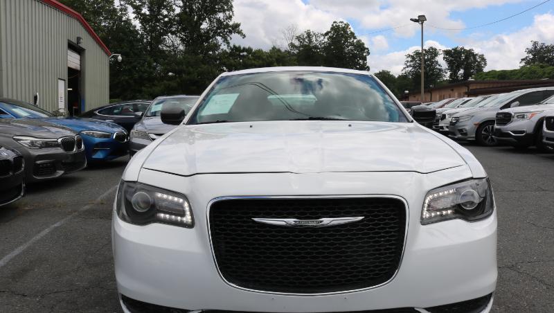 Chrysler 300 Touring RWD 2018