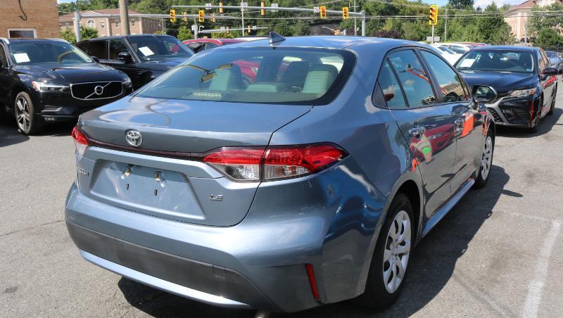 Toyota Corolla LE CVT (Natl) 2022
