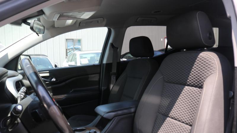 GMC Acadia AWD 4dr SLE w/SLE-1 2019