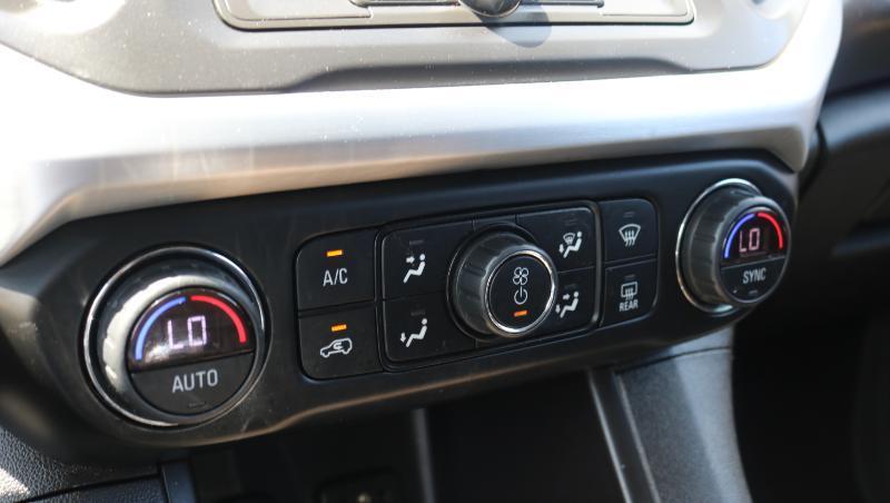 GMC Acadia AWD 4dr SLE w/SLE-1 2019