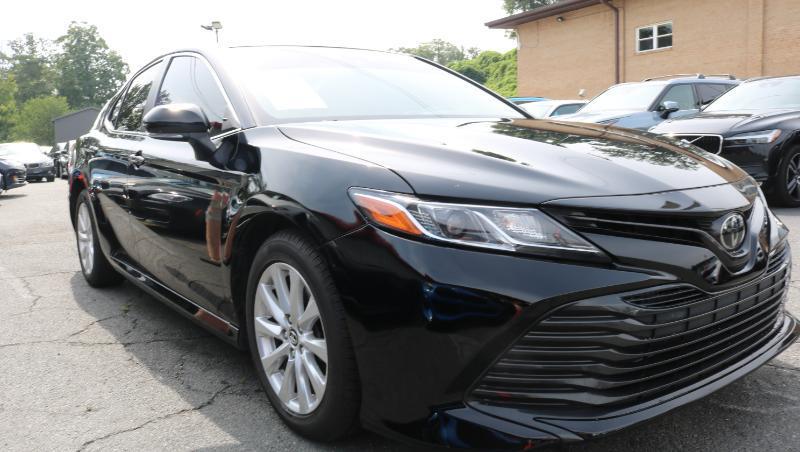 Toyota Camry LE Auto (Natl) 2023