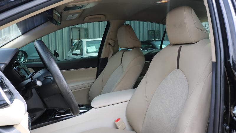 Toyota Camry LE Auto (Natl) 2023