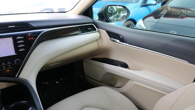 Toyota Camry LE Auto (Natl) 2023