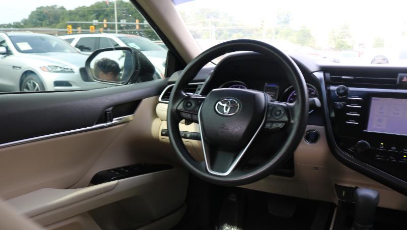 Toyota Camry LE Auto (Natl) 2023