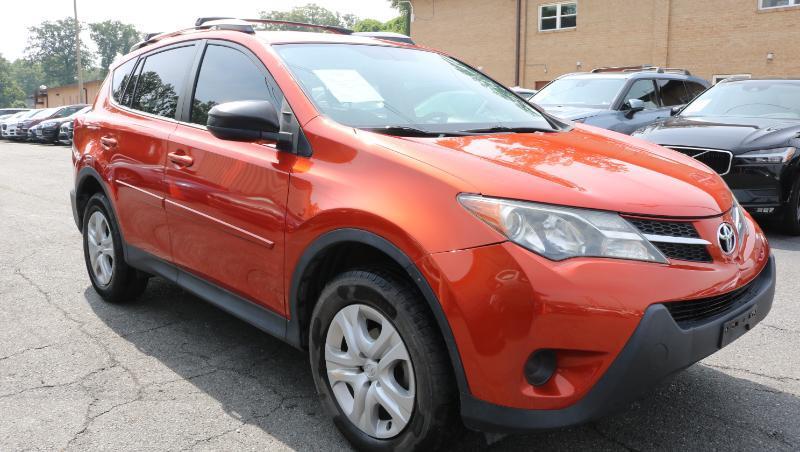 Toyota RAV4 AWD 4dr LE (Natl) 2015