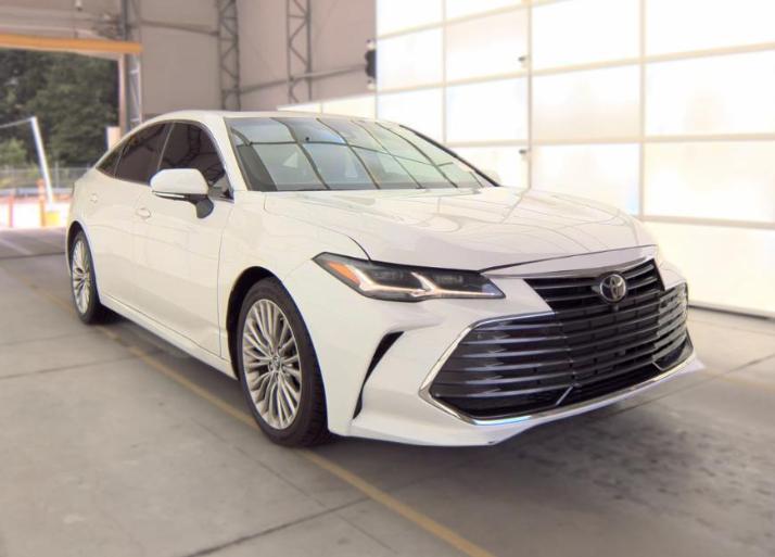 Toyota Avalon Limited (Natl) 2019