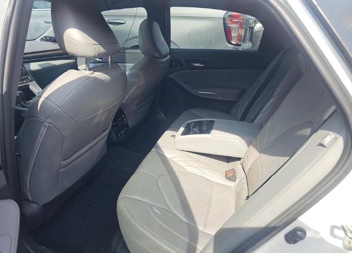 Toyota Avalon Limited (Natl) 2019