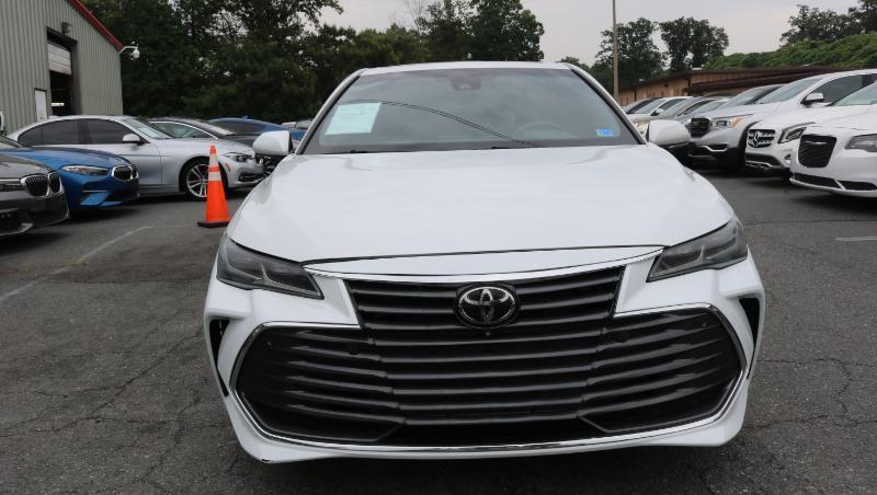 Toyota Avalon Limited (Natl) 2019