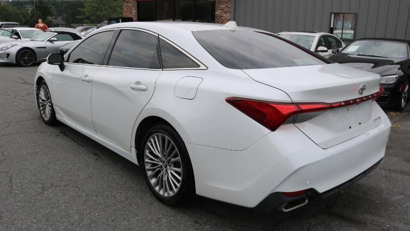 Toyota Avalon Limited (Natl) 2019