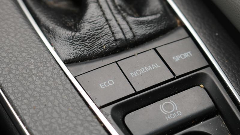 Toyota Avalon Limited (Natl) 2019