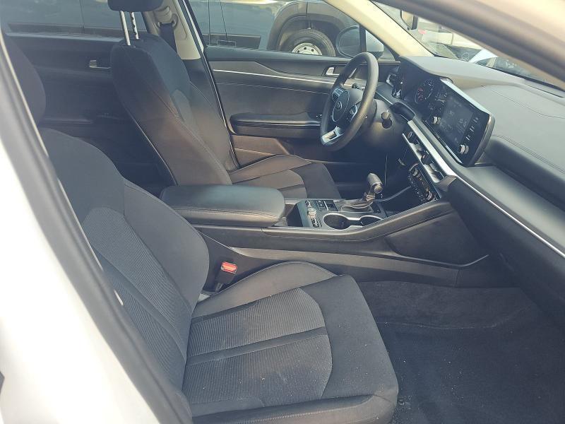 Kia K5 LX Auto FWD 2022