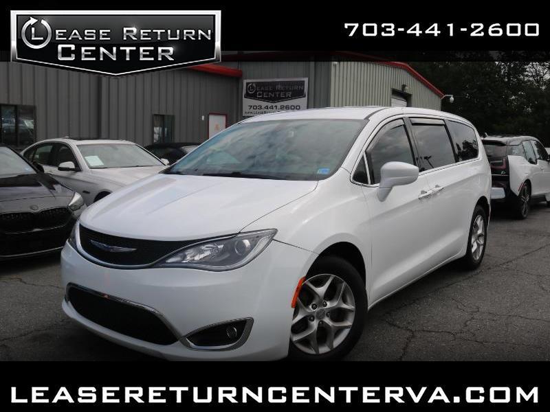 Chrysler Pacifica Touring FWD 2020