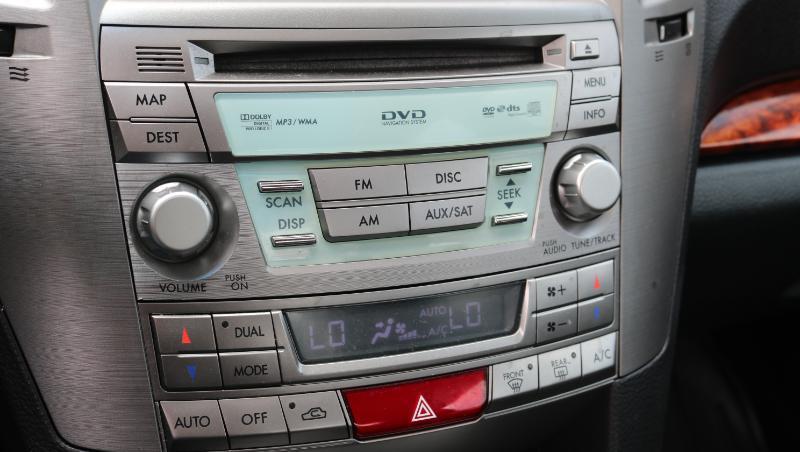 Subaru Legacy 4dr Sdn H6 Auto 3.6R Limited Moon/Nav 2010