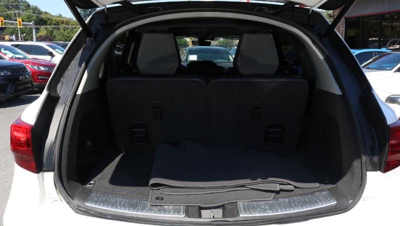 Acura MDX FWD 7-Passenger w/Technology Pkg 2020