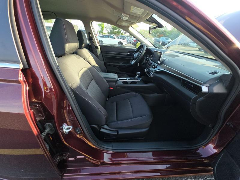 Nissan Altima SV FWD 2025