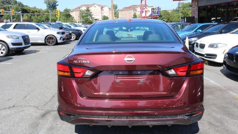Nissan Altima SV FWD 2025