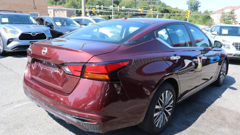 Nissan Altima SV FWD 2025