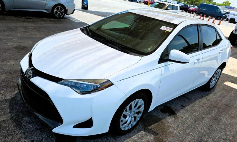Toyota Corolla 50th Anniversary Special Edition CVT (Natl) 2017