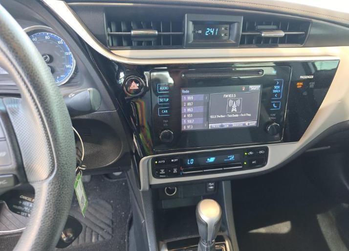 Toyota Corolla 50th Anniversary Special Edition CVT (Natl) 2017