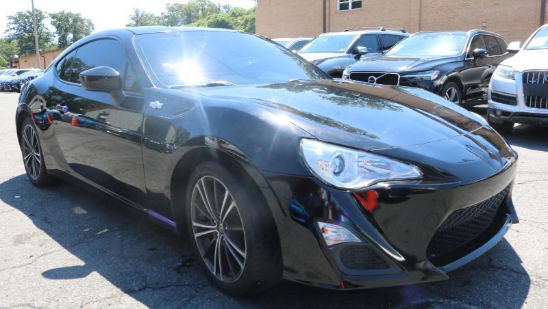 Scion FR-S 2dr Cpe Auto (Natl) 2015