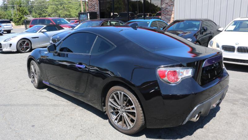 Scion FR-S 2dr Cpe Auto (Natl) 2015