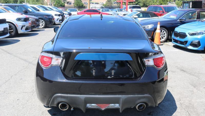 Scion FR-S 2dr Cpe Auto (Natl) 2015