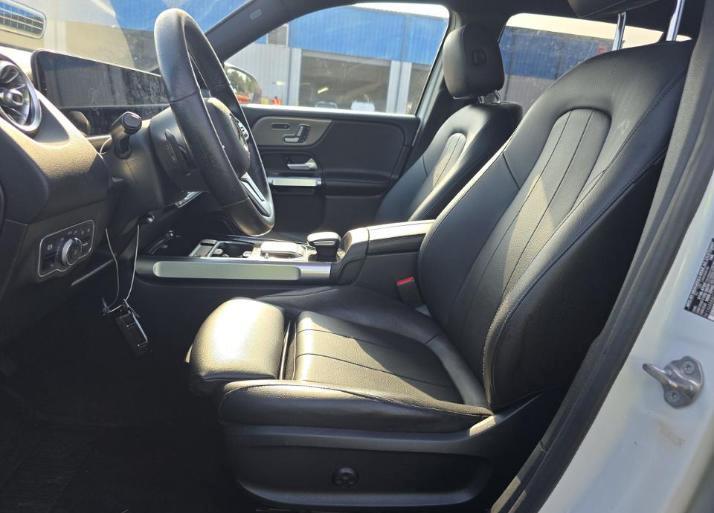 Mercedes-Benz GLB GLB 250 SUV 2020