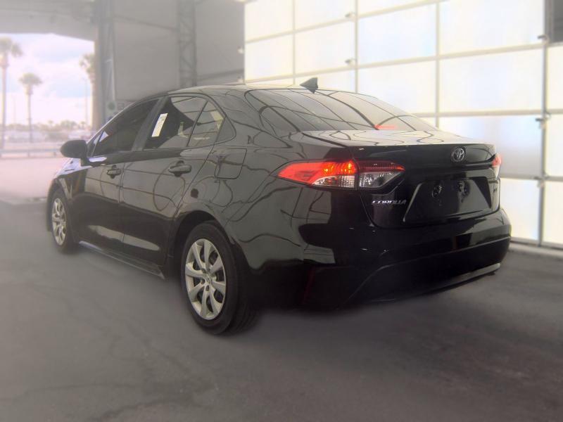 Toyota Corolla LE CVT (Natl) 2022