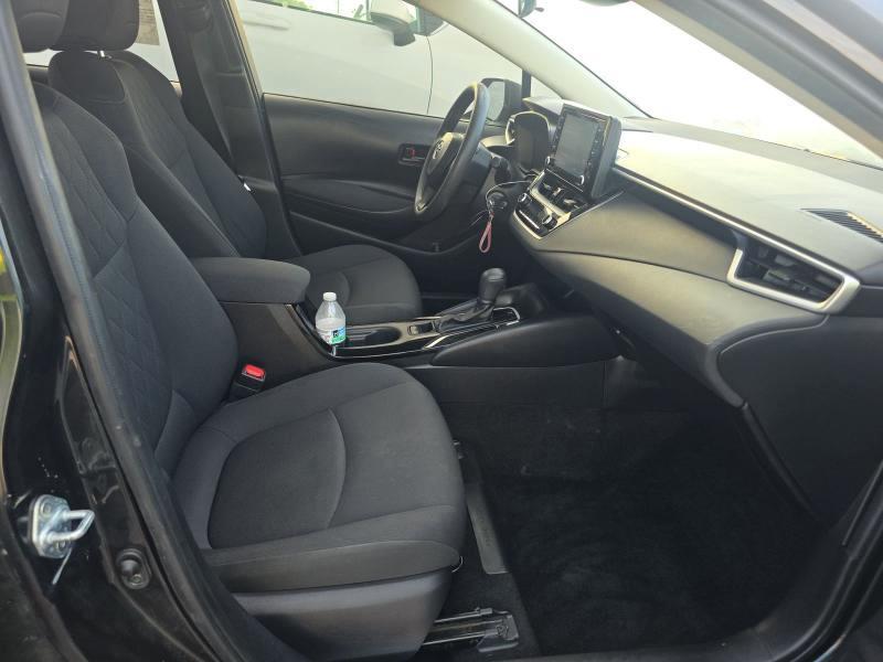 Toyota Corolla LE CVT (Natl) 2022