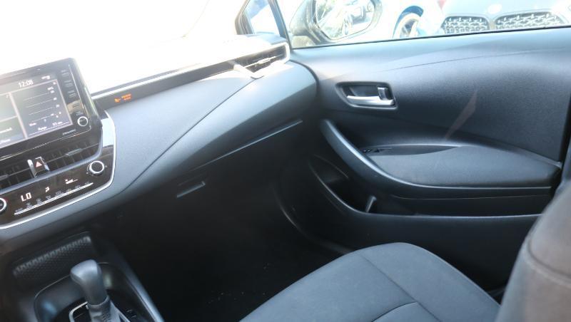 Toyota Corolla LE CVT (Natl) 2022