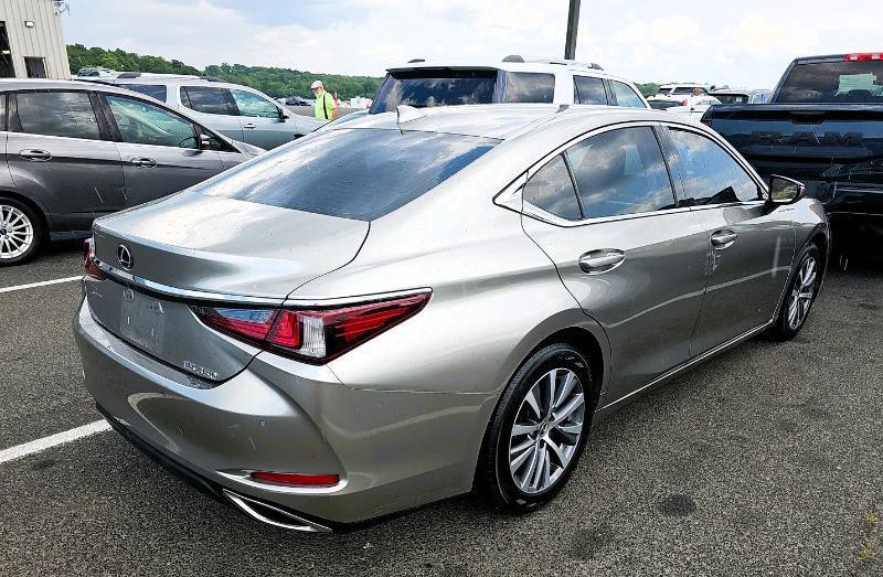 Lexus ES ES 350 FWD 2021