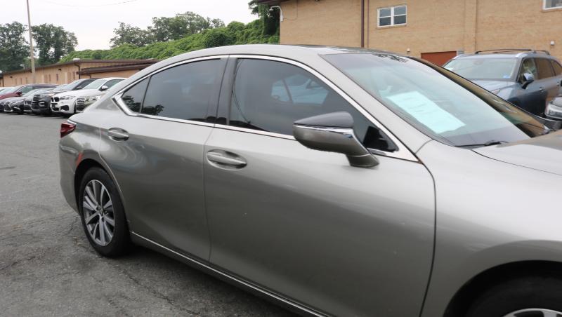 Lexus ES ES 350 FWD 2021