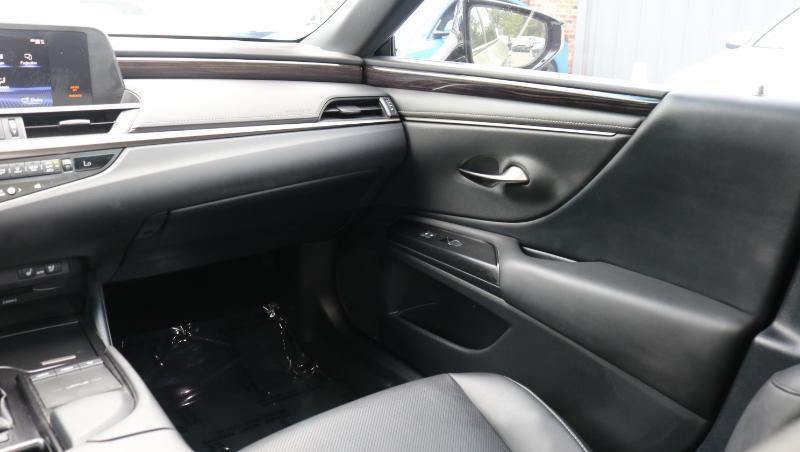 Lexus ES ES 350 FWD 2021