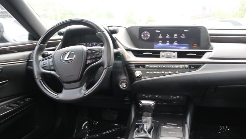 Lexus ES ES 350 FWD 2021