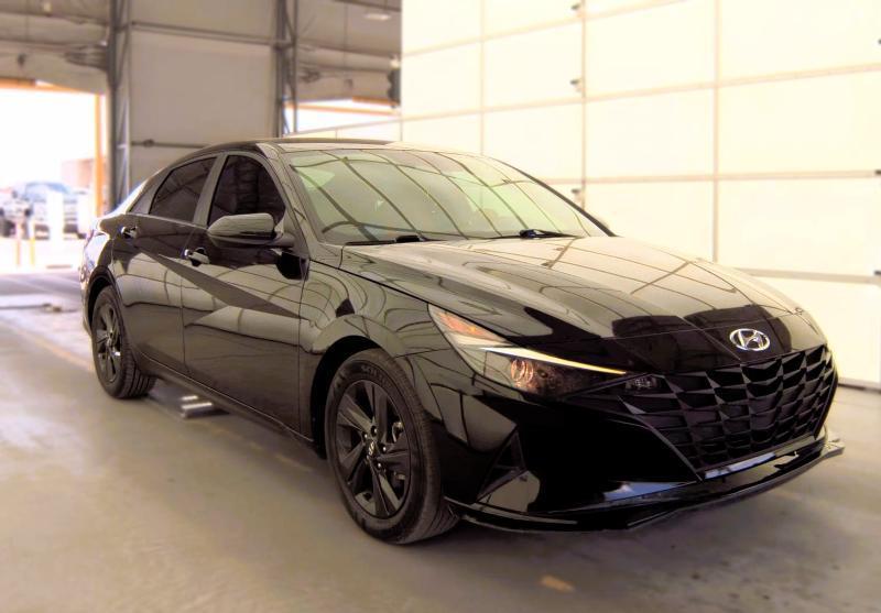 Hyundai Elantra SEL IVT 2023