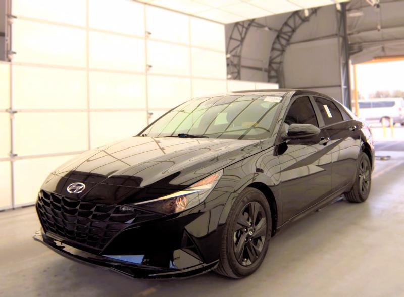 Hyundai Elantra SEL IVT 2023