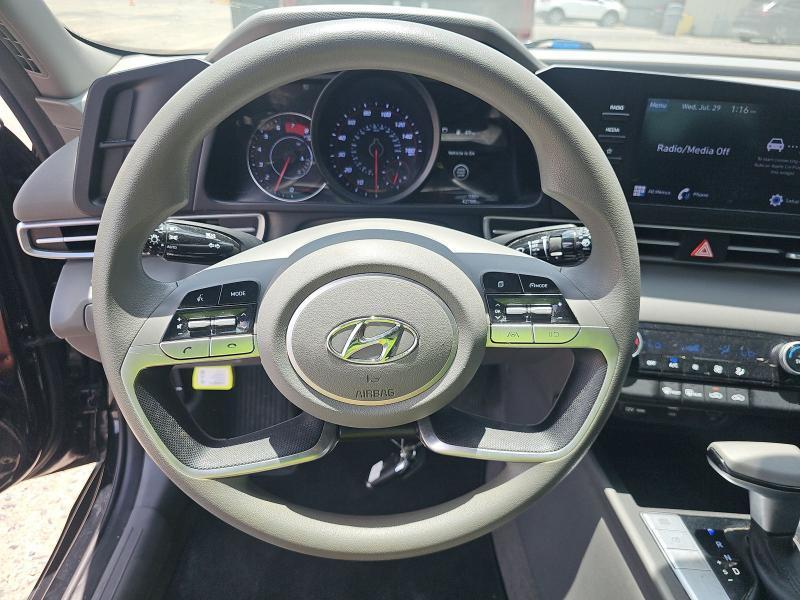 Hyundai Elantra SEL IVT 2023