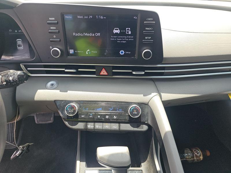 Hyundai Elantra SEL IVT 2023