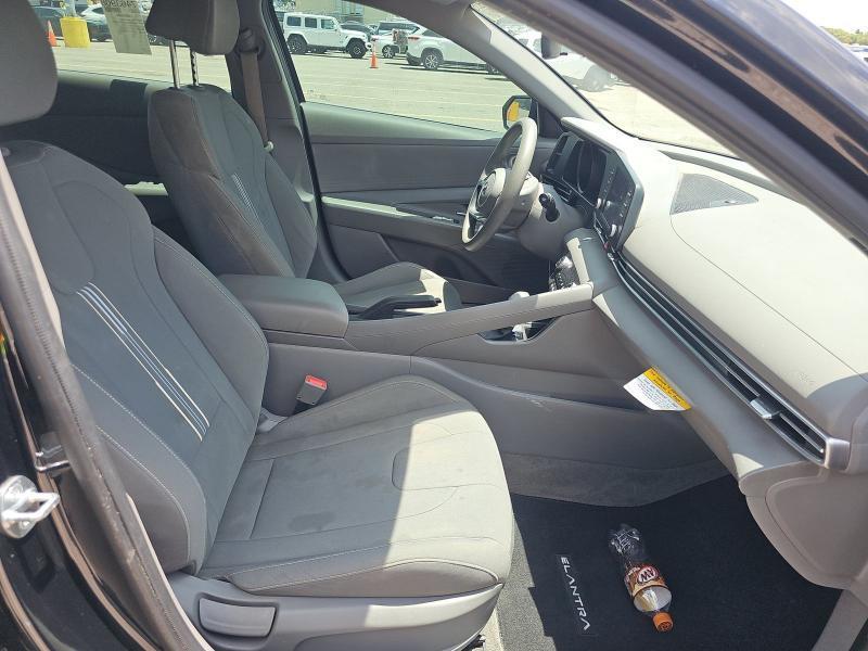 Hyundai Elantra SEL IVT 2023