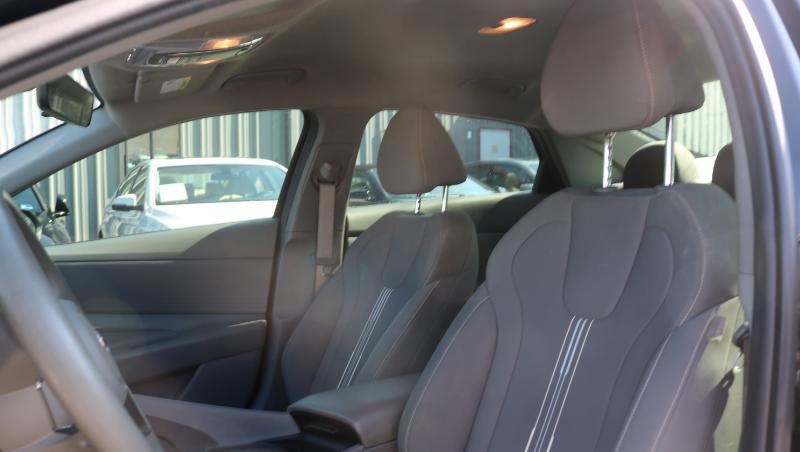 Hyundai Elantra SEL IVT 2023