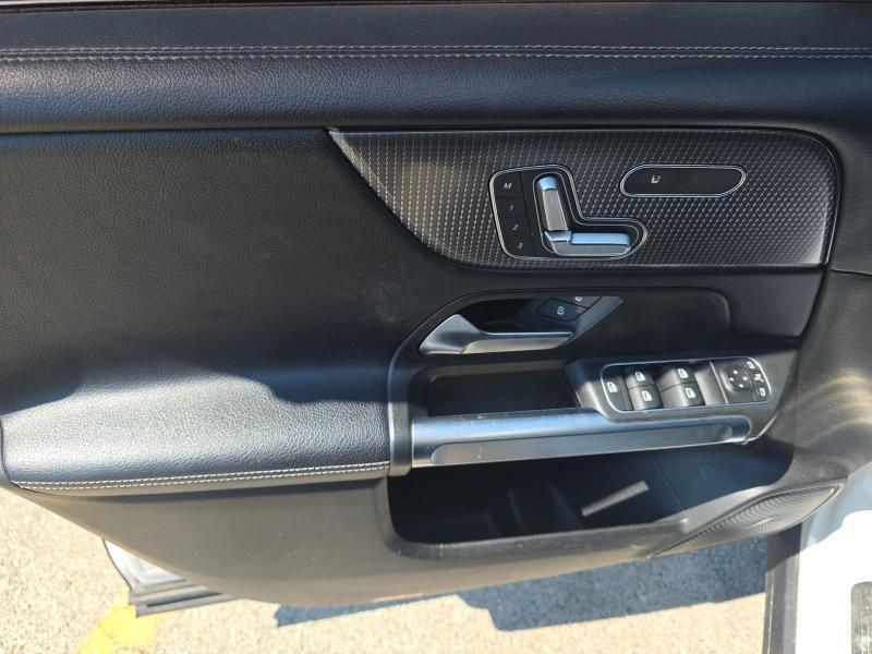 Mercedes-Benz GLB GLB 250 SUV 2020