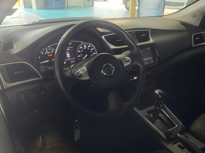 Nissan Sentra SR CVT 2019