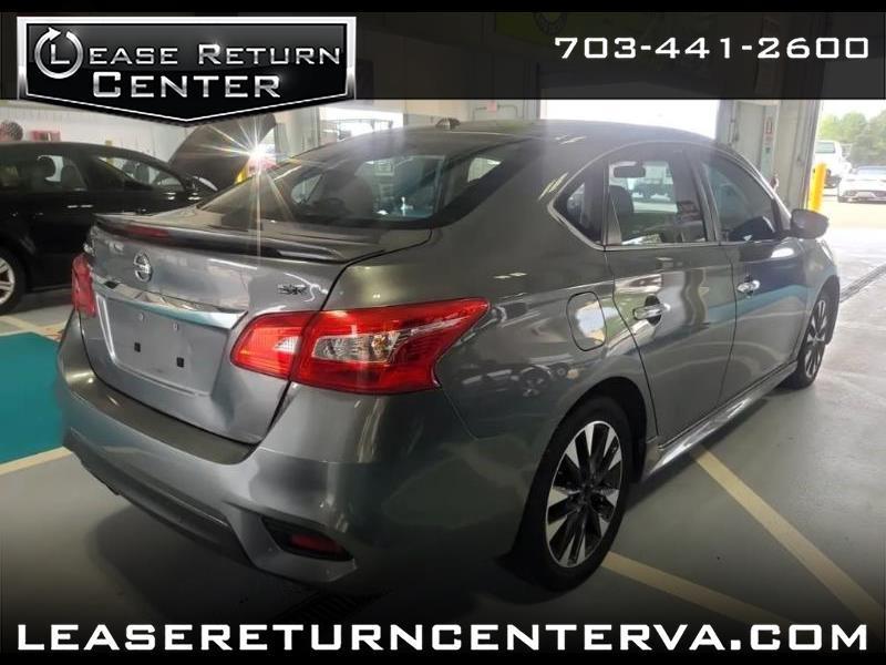 Nissan Sentra SR CVT 2019