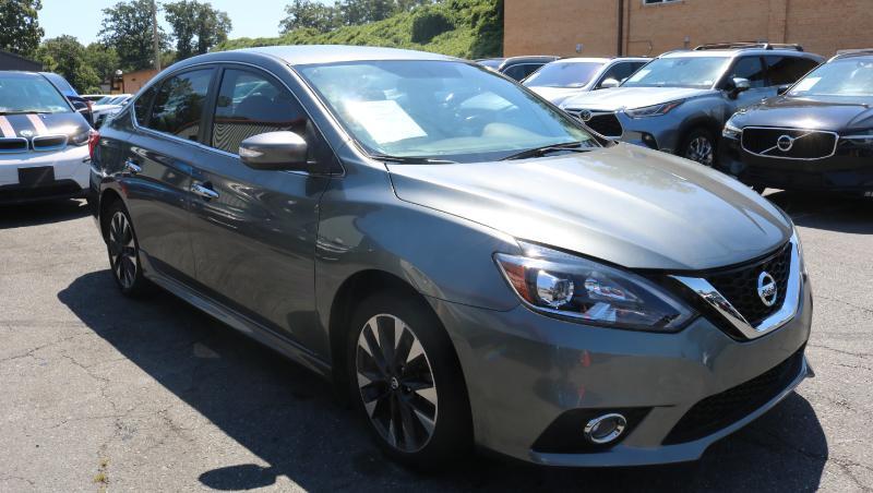 Nissan Sentra SR CVT 2019