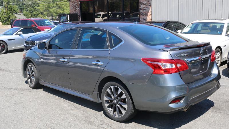 Nissan Sentra SR CVT 2019