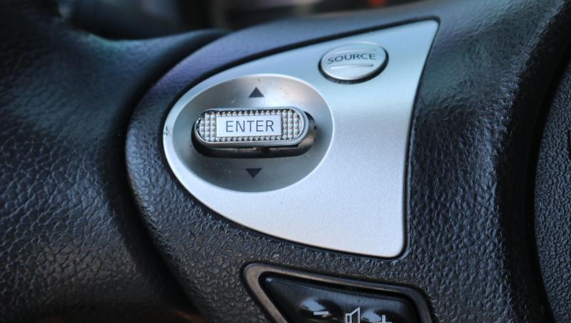 Nissan Sentra SR CVT 2019