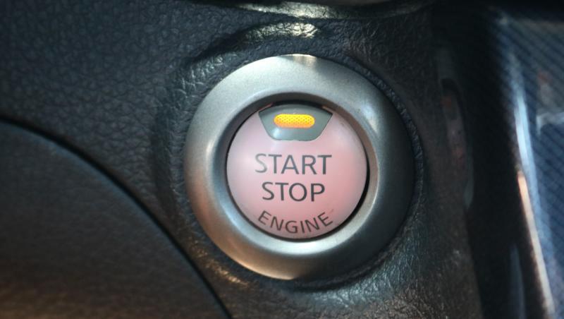 Nissan Sentra SR CVT 2019