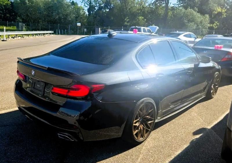 BMW 5 Series 530i xDrive Sedan 2021