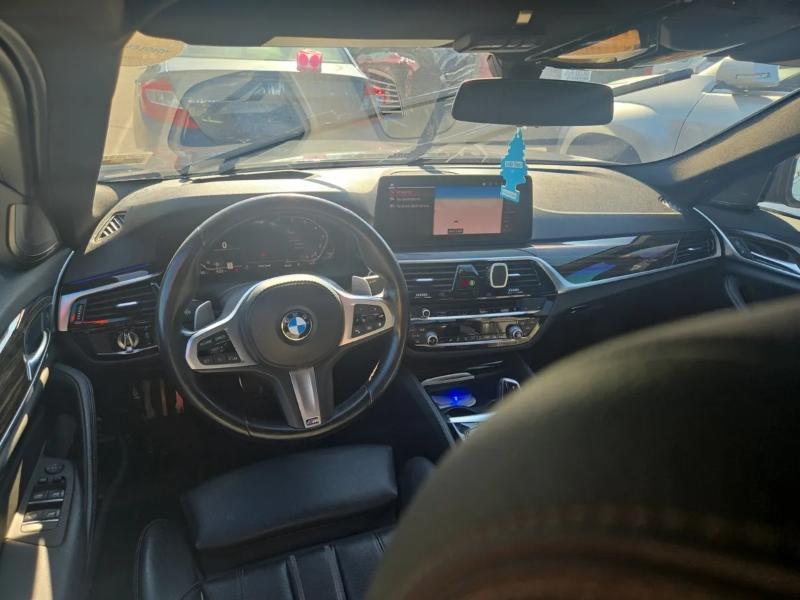 BMW 5 Series 530i xDrive Sedan 2021